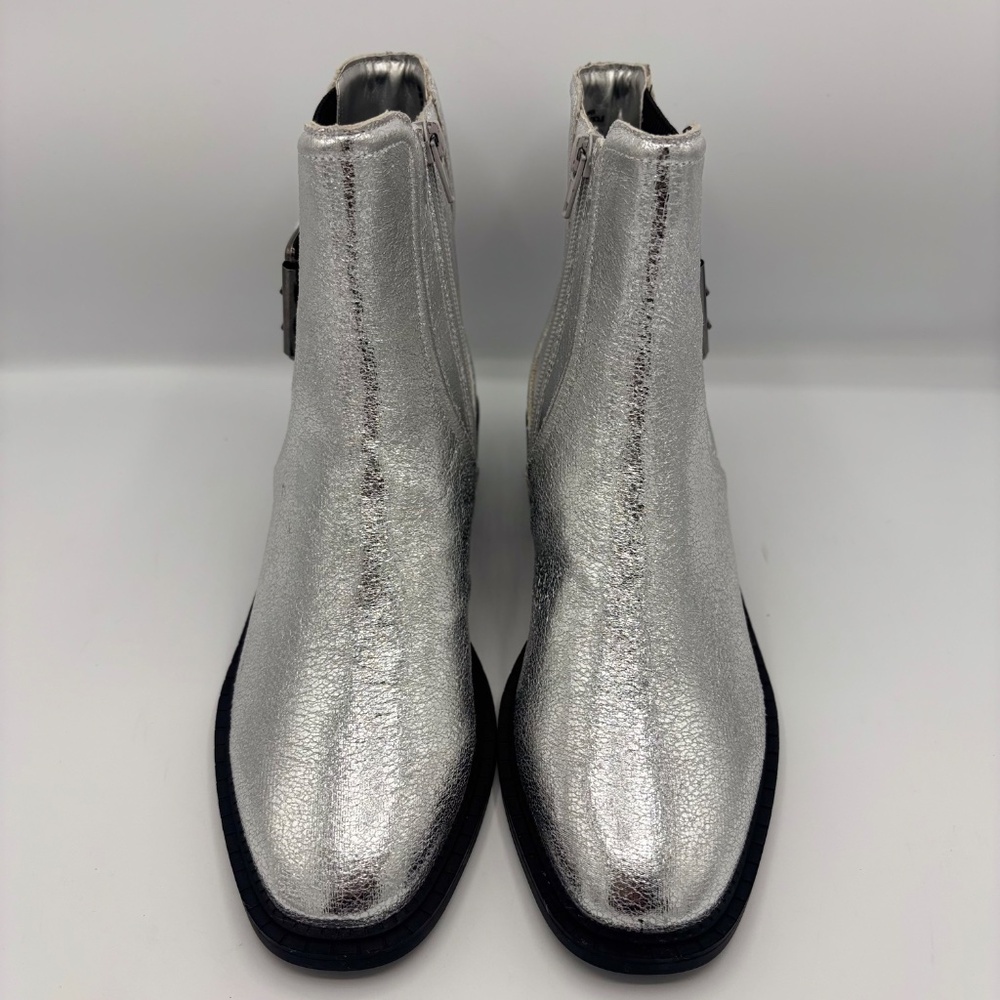 BCBGeneration Barini Silver Metallic Cutout Ankle Boots 6.5M Western Festival - Picture 9 of 16